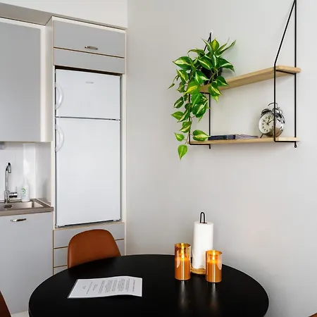 Cozy Studio, Free Parking & Walk To Centre Rovaniemi